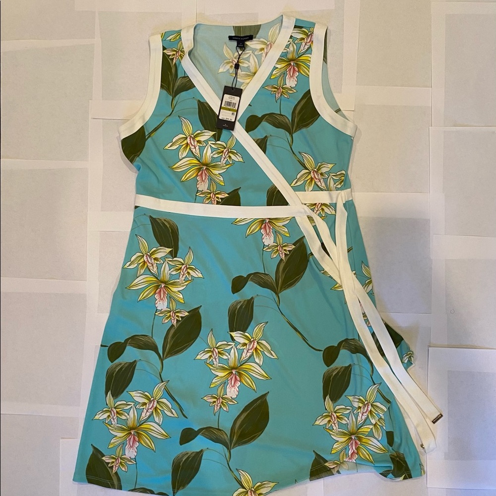 Blue dress with green plants